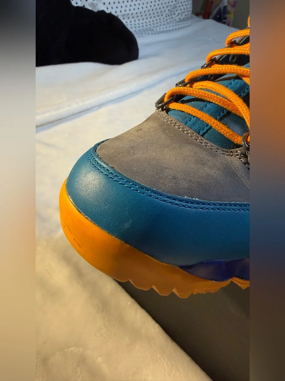 Retro 9 Jordan boots